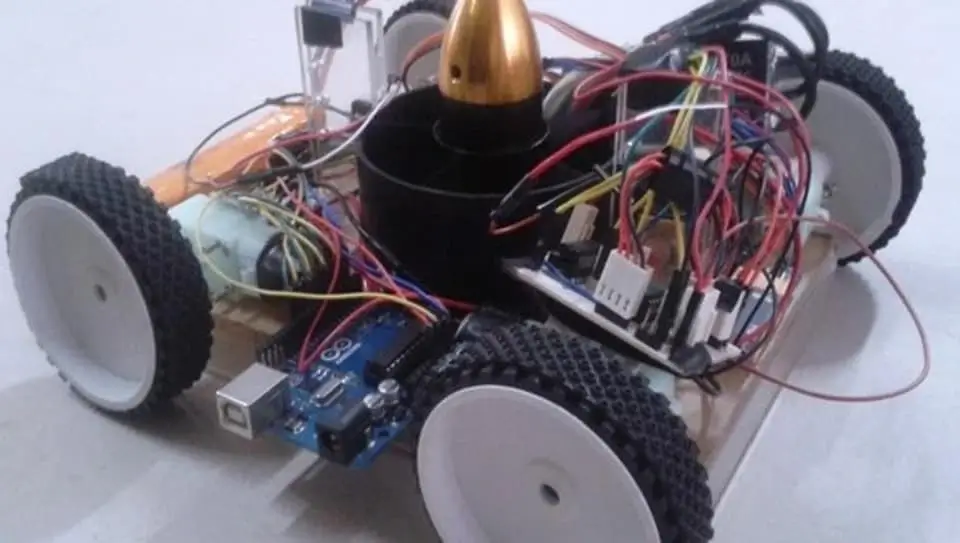 wall climbing robot using arduino